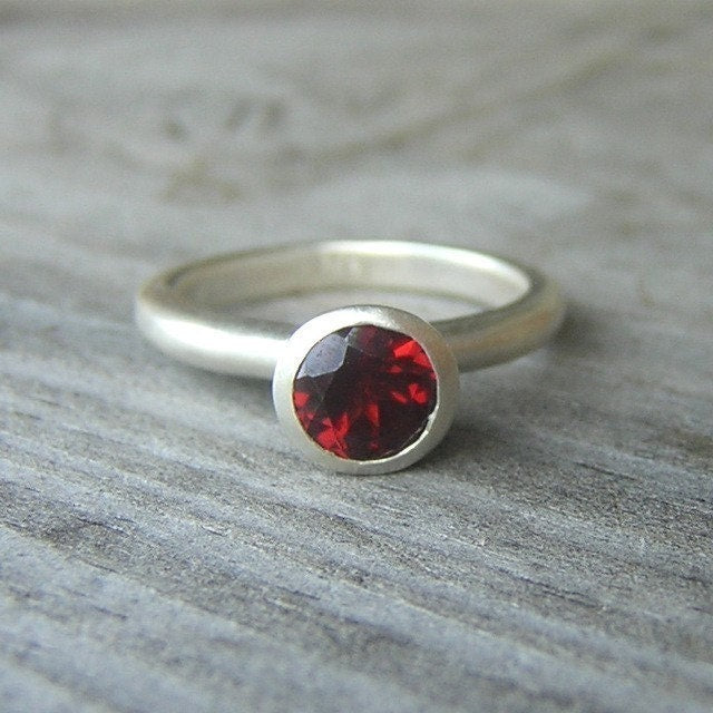 6mm Red Garnet Stacking Ring - Madelynn Cassin Designs