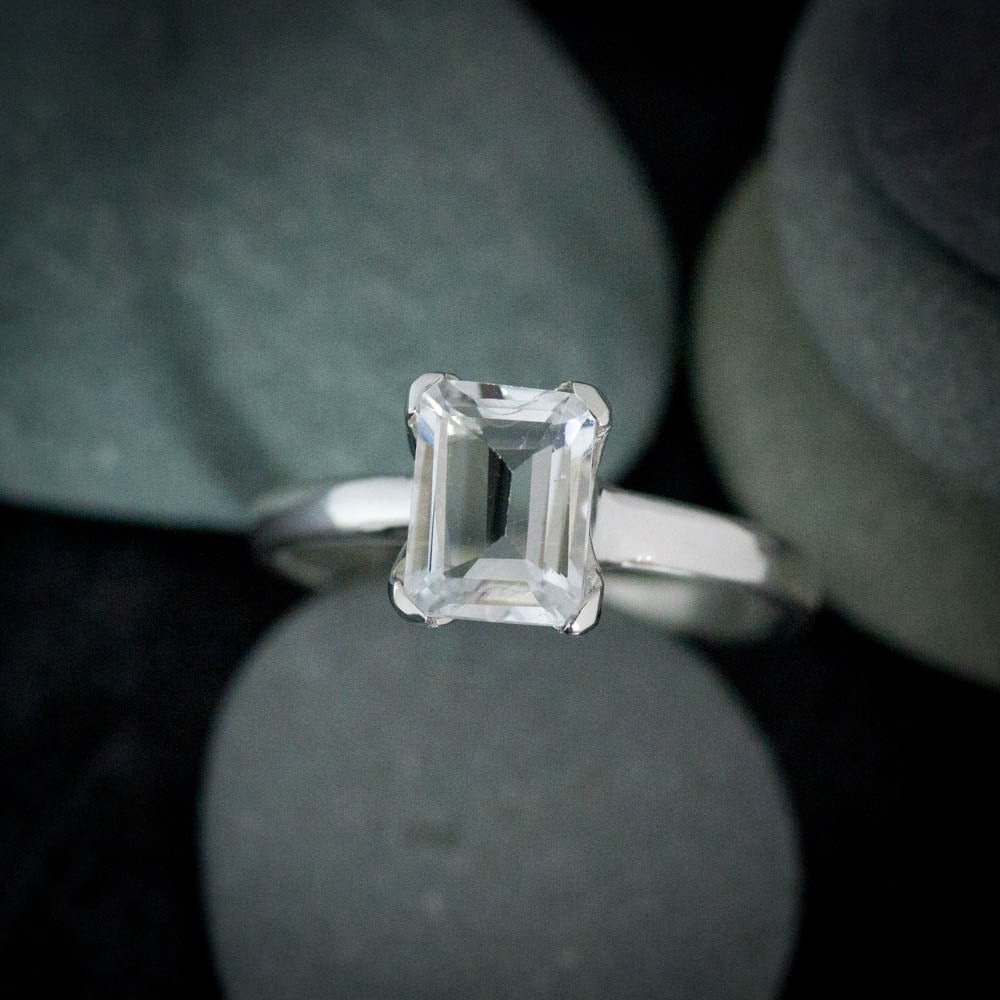 Emerald cut white on sale topaz