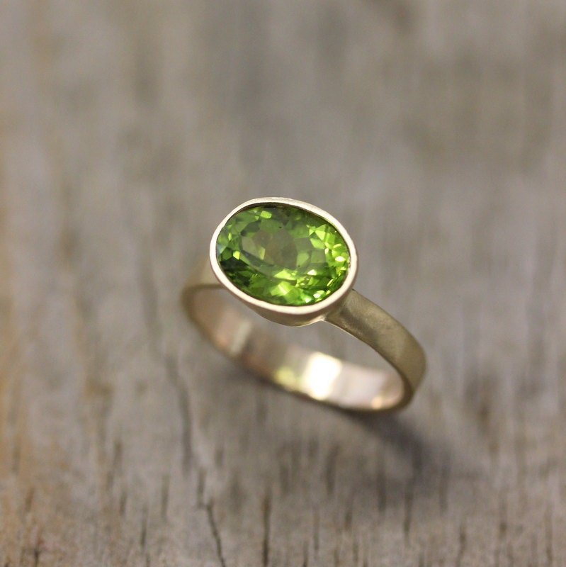 Oval Peridot and Yellow Gold Ring - Madelynn Cassin Designs