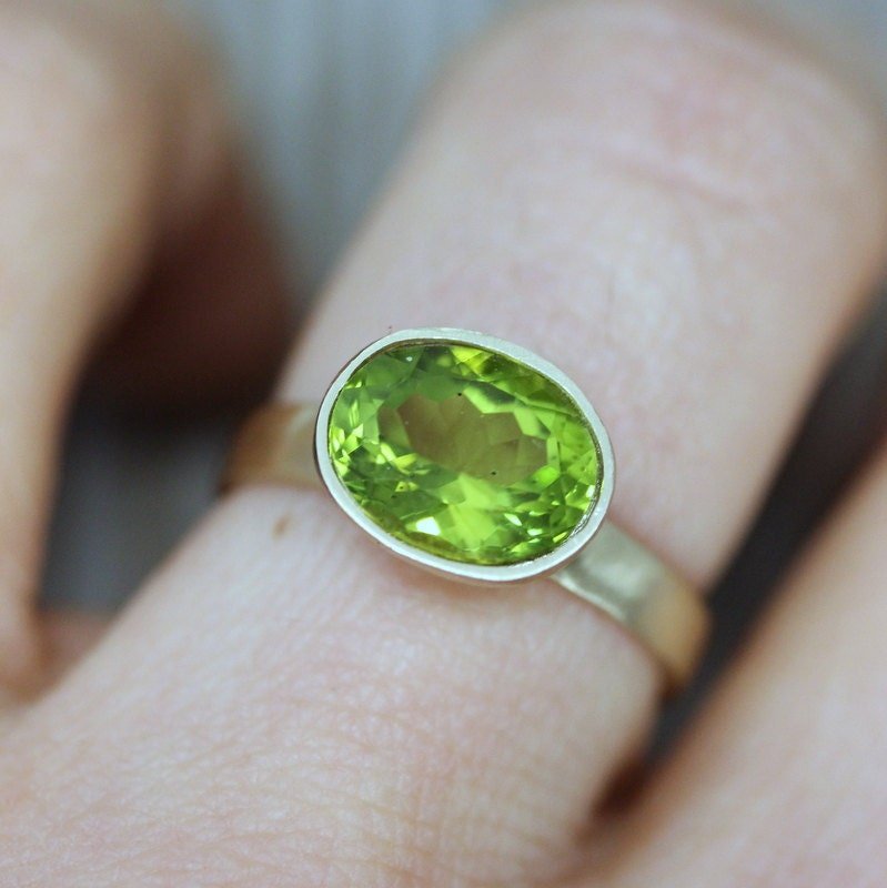 Oval Peridot and Yellow Gold Ring - Madelynn Cassin Designs
